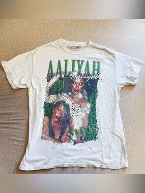 Aaliyah Graphic Tee - White with Green Print